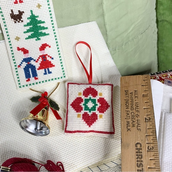 Christmas Needlepoint Lot - Picture 2 of 6